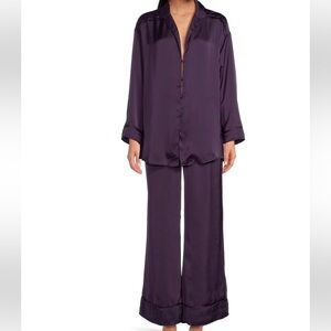 Dreamy  Days Solid Lightweight Satin Oversized Pajama Set. Size X-Small